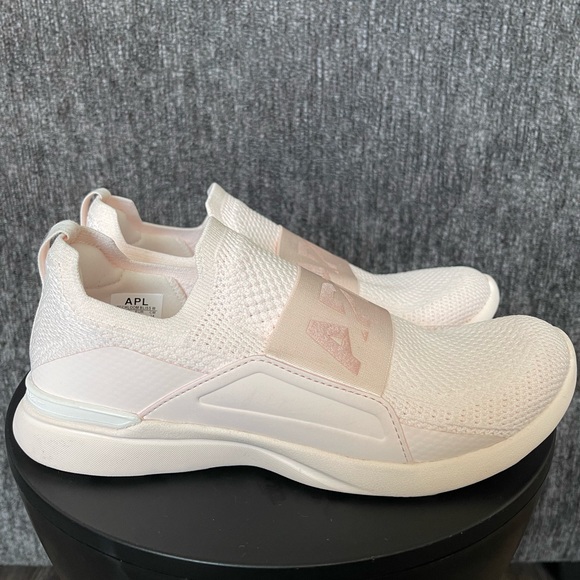 APL Women’s TechLoom Bliss Size 7.5 - Picture 9 of 14